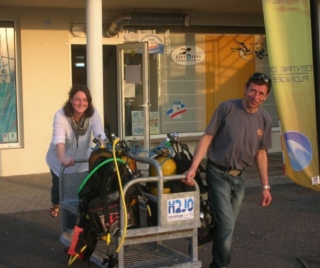 preparation du materiel de plongee.jpg